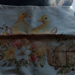 Spring chick'sPillow Cover